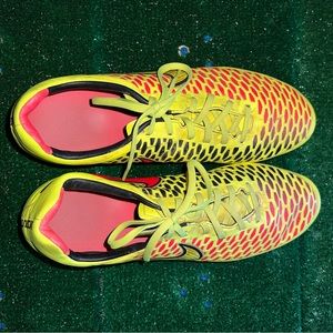 Nike “Magista” Size 13 Soccer Cleats. Yellow/Orange